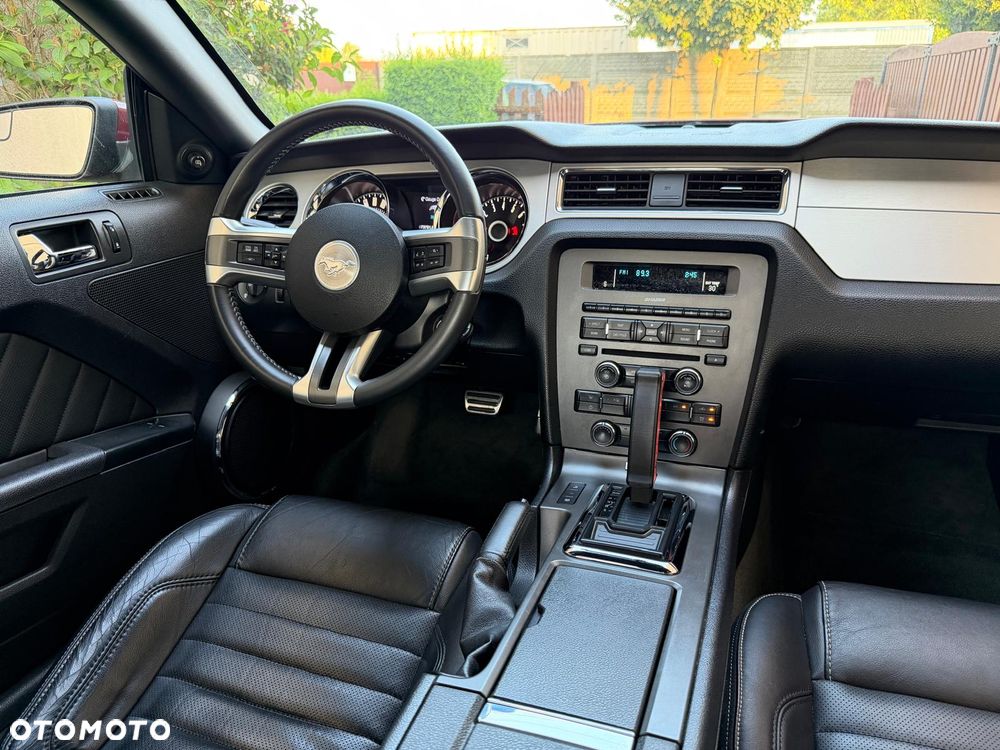 Ford Mustang 3.7 V6 Premium - 19