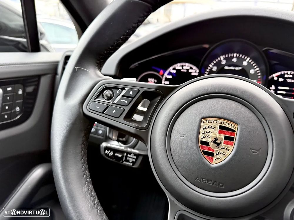 Porsche Cayenne Coupé Turbo - 13