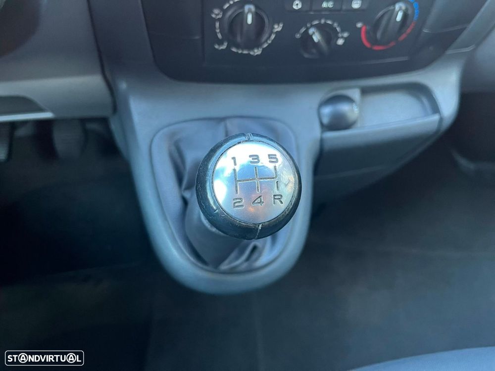 Peugeot Expert 1.6 HDi 227 L1H1 Pack CD Clim - 15