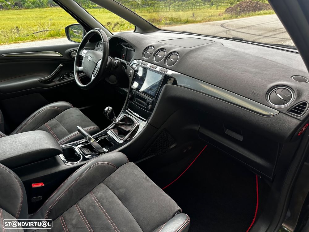 Ford S-Max 2.0 TDCi DPF Titanium - 28