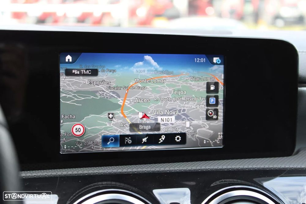 Mercedes-Benz A 250 e AMG Line - 15