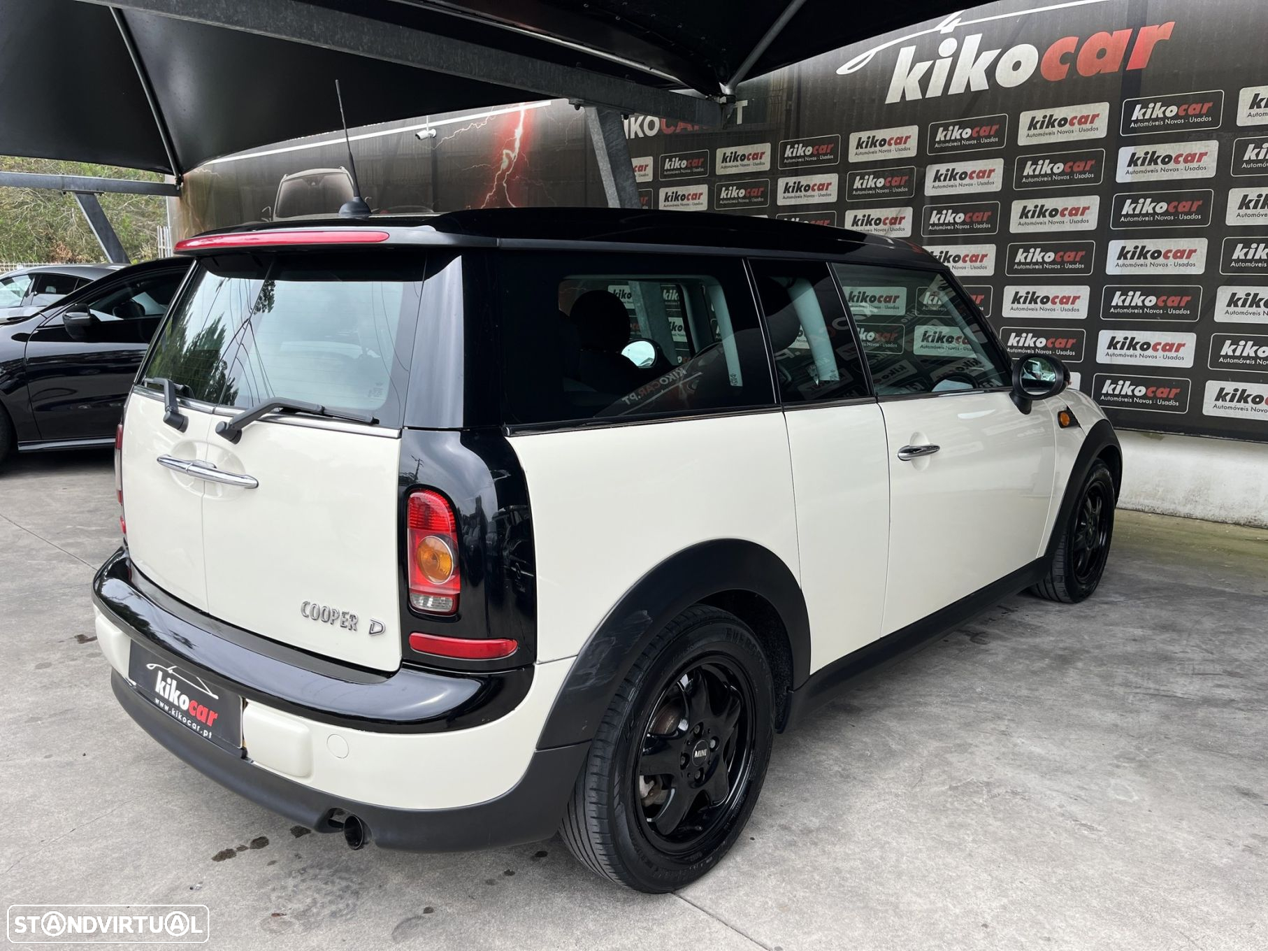 MINI Clubman Cooper D - 8