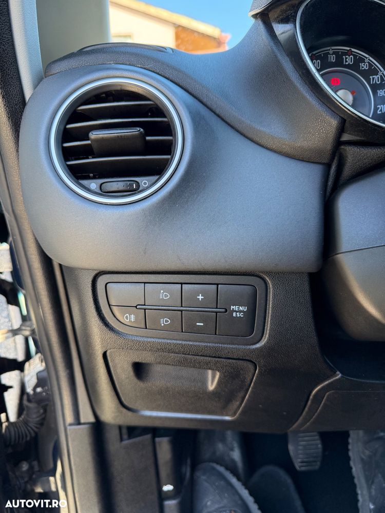 Fiat Punto 1.2 8V Active - 26