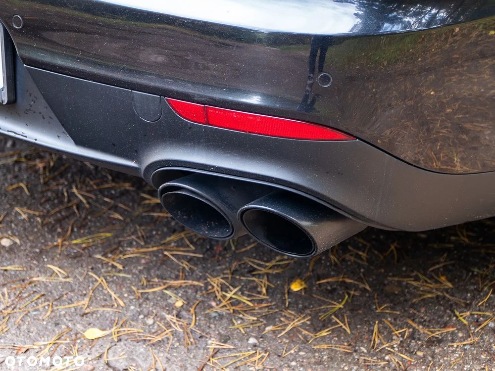 Porsche Panamera GTS - 12