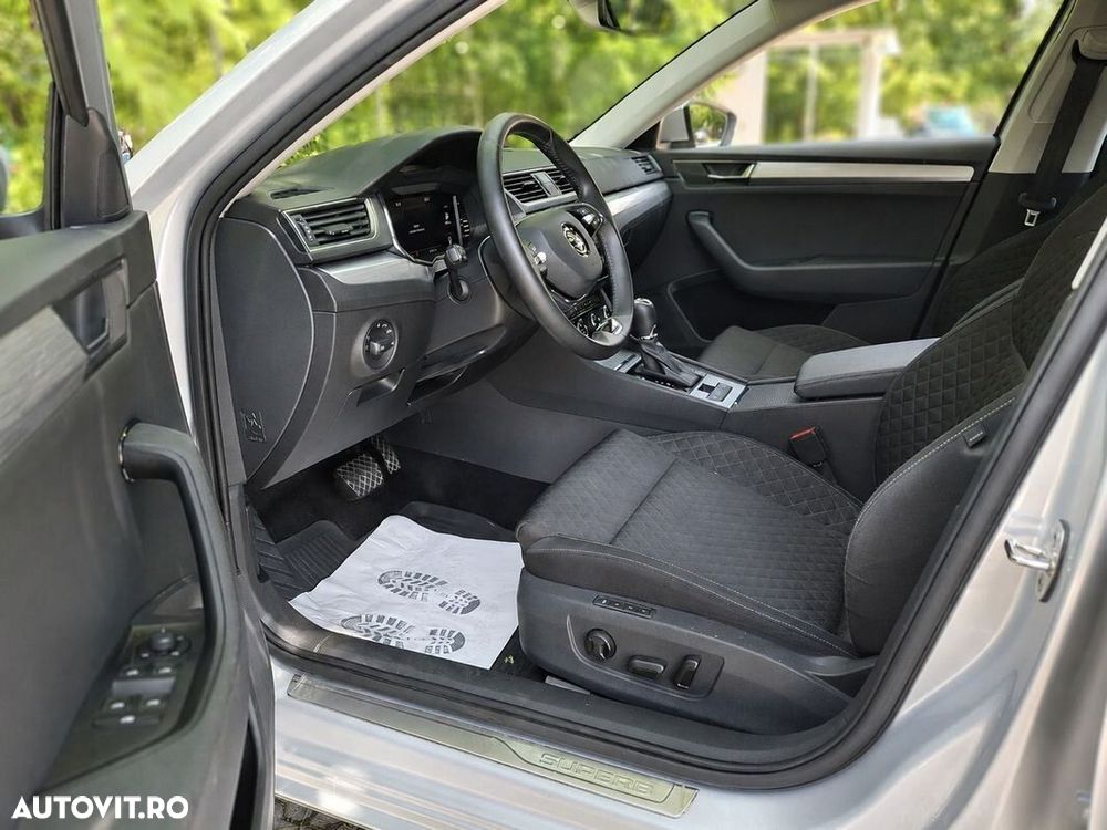 Skoda Superb 2.0 TDI DSG Ambition - 6