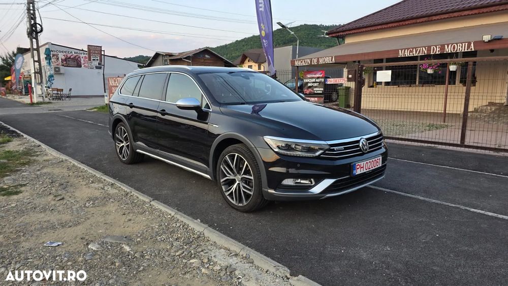 Volkswagen Passat Variant 2.0 TDI SCR 4Motion DSG Highline - 10