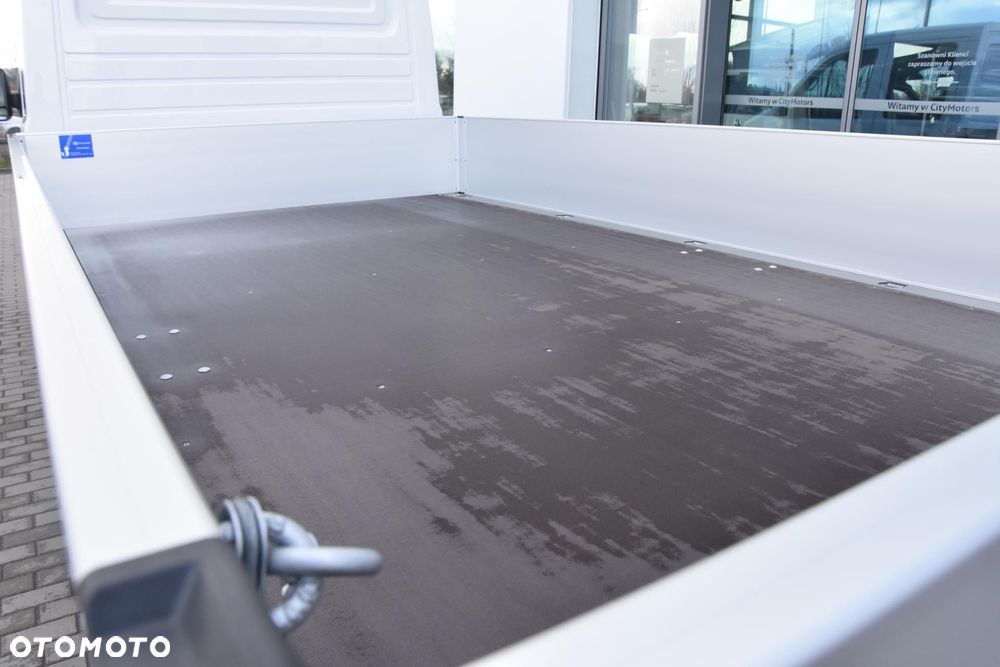 Volkswagen Crafter - 9