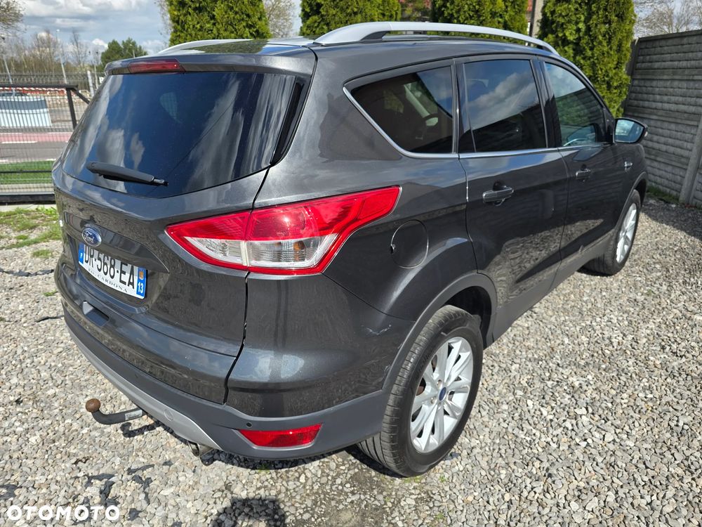 Ford Kuga 2.0 TDCi 2x4 Titanium - 14