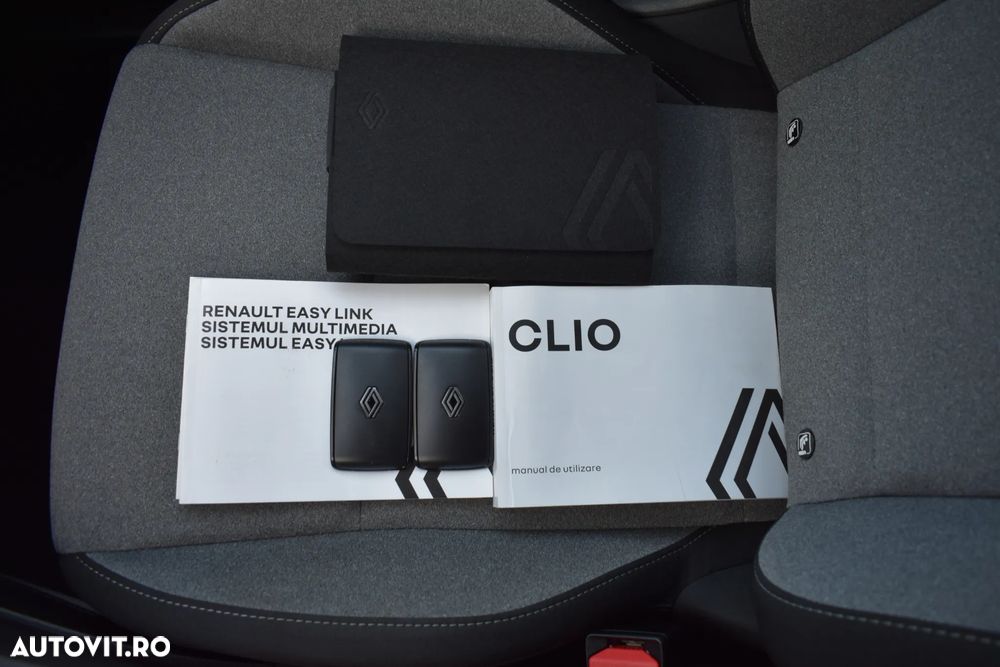 Renault Clio - 39