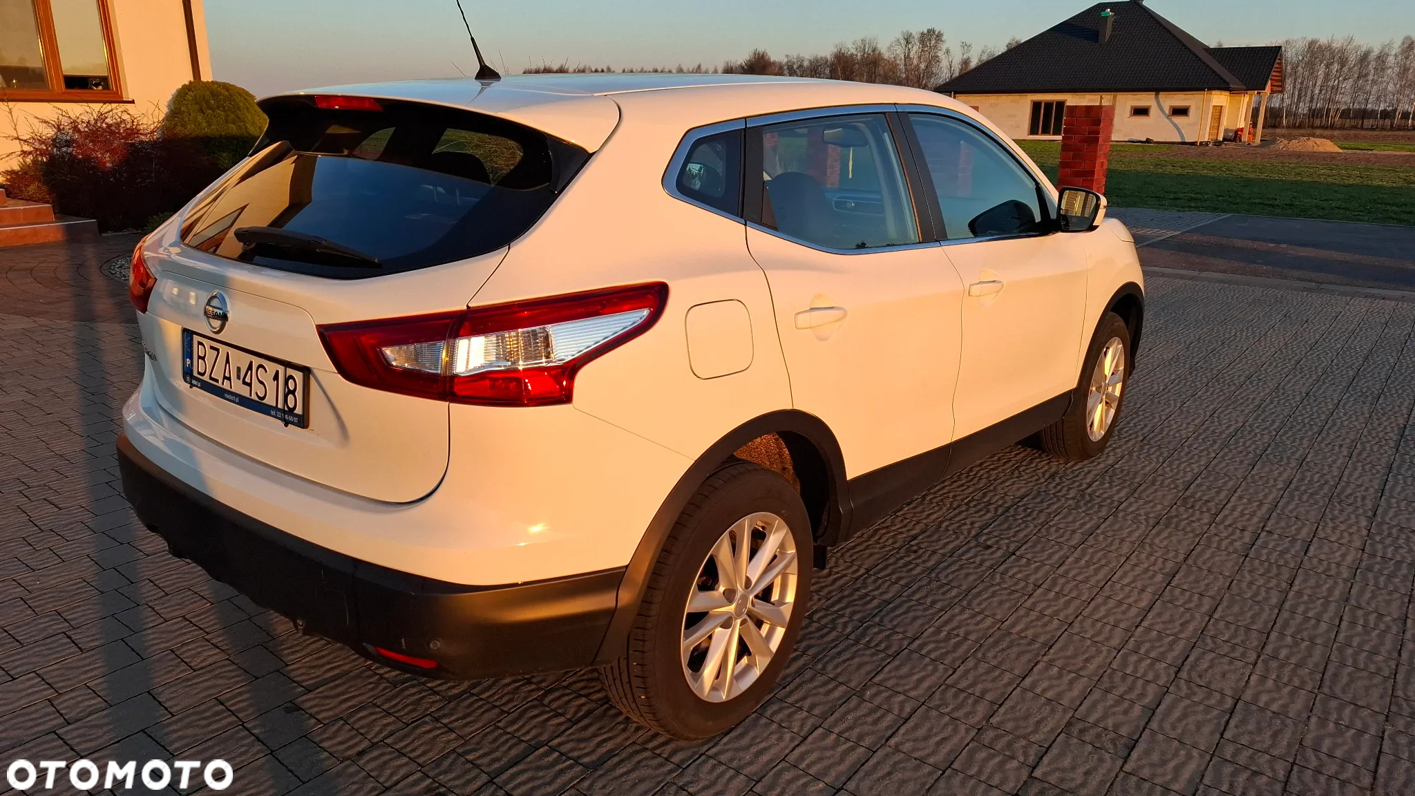 Nissan Qashqai 1.6 DCi Acenta EU6 - 3