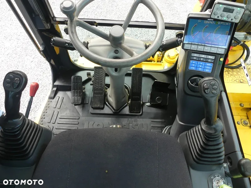 Komatsu PW98MR-8 ROTOTILT ZE SZCZYPCAMI / Z Niemiec // - 14
