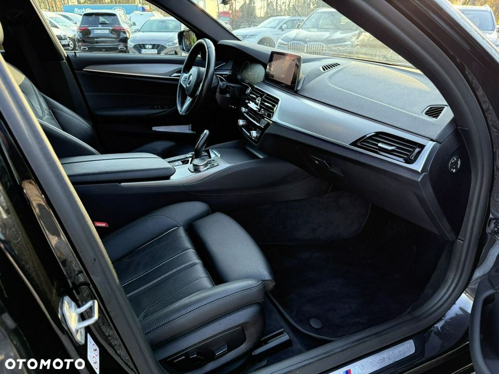 BMW Seria 5 - 21