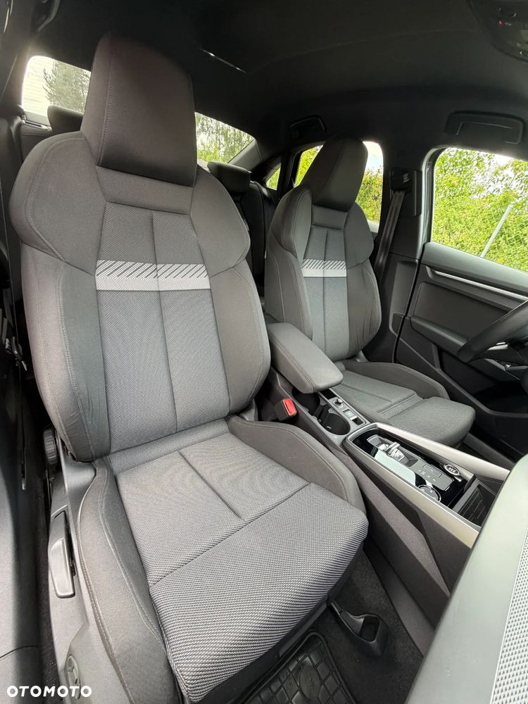 Audi A3 Limousine 35 TFSI mHEV S Line S tronic - 4