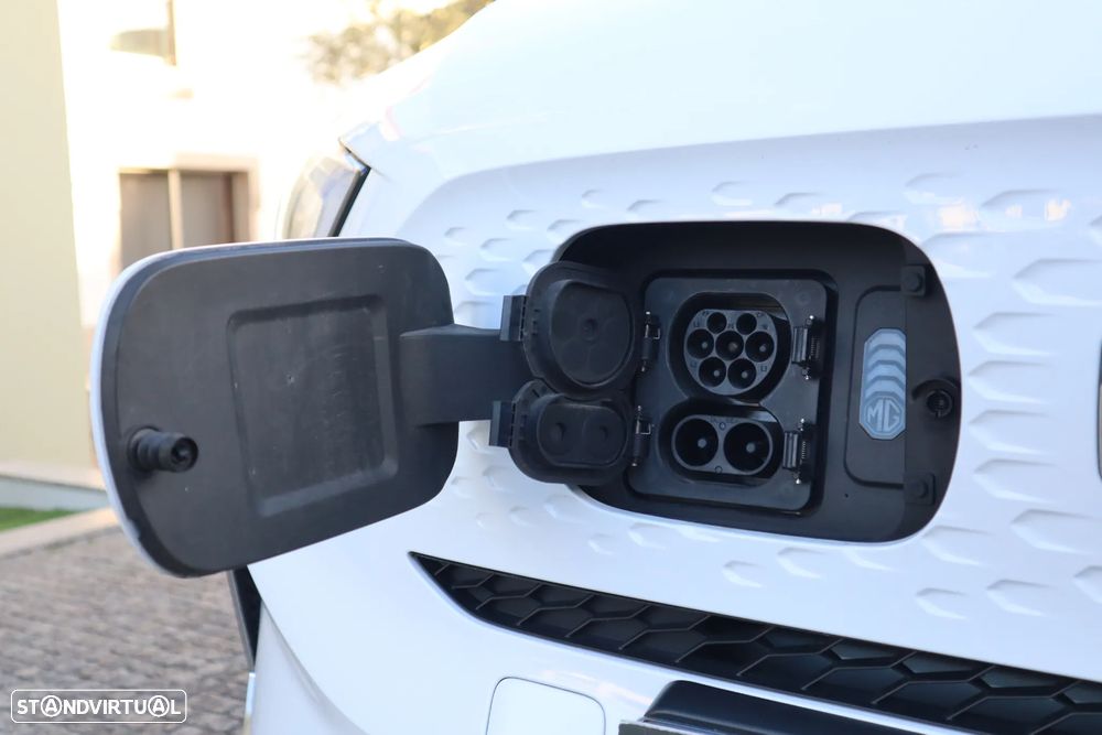 MG ZS EV 72.6 kWh Luxury - 7