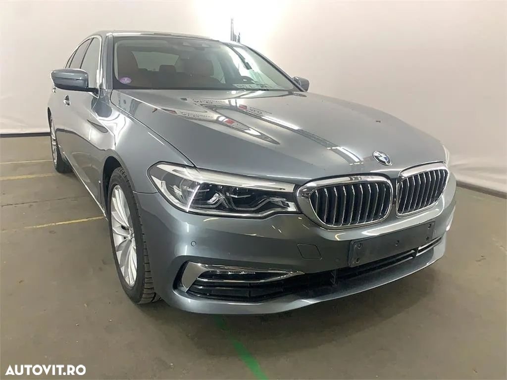 BMW Seria 5 530i Aut. Luxury Line - 1