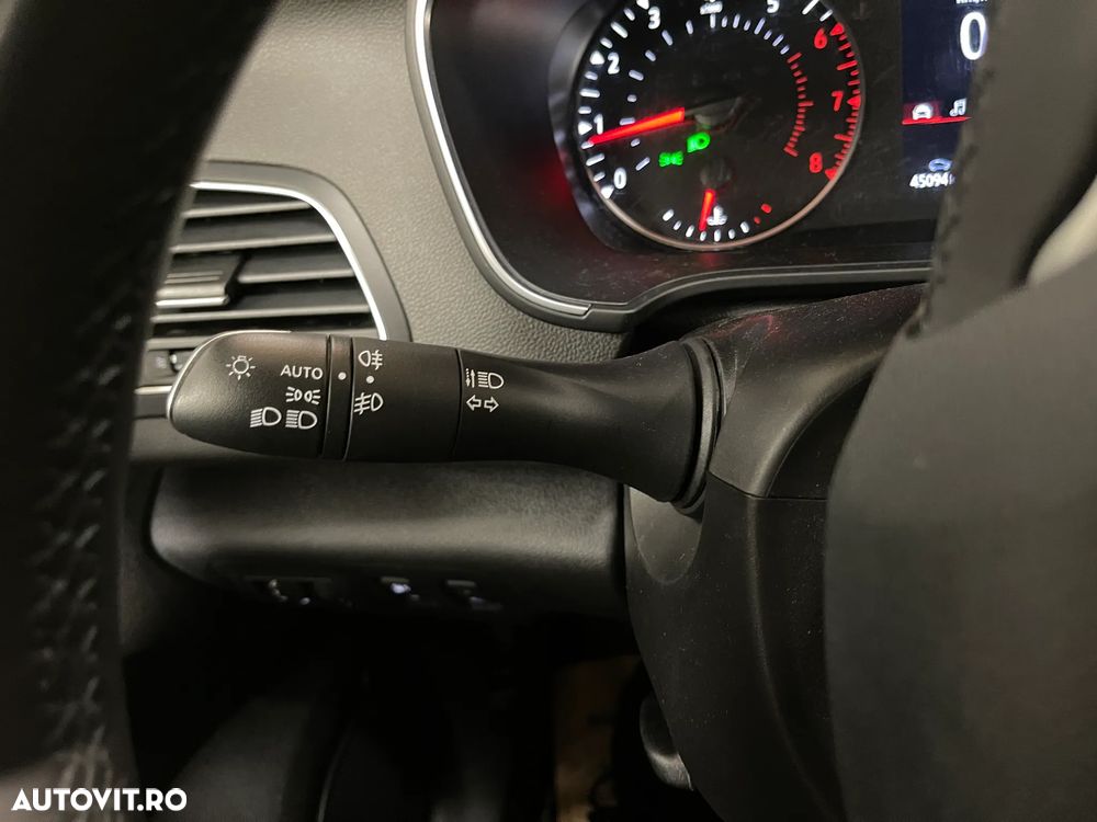 Renault Megane TCe 140 GPF Equilibre - 22