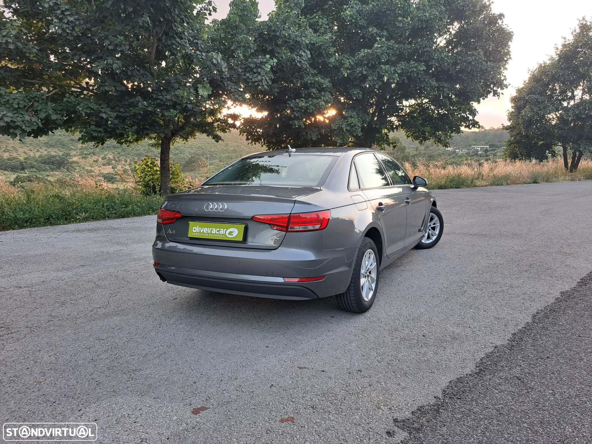 Audi A4 Avant 2.0 TDI - 4