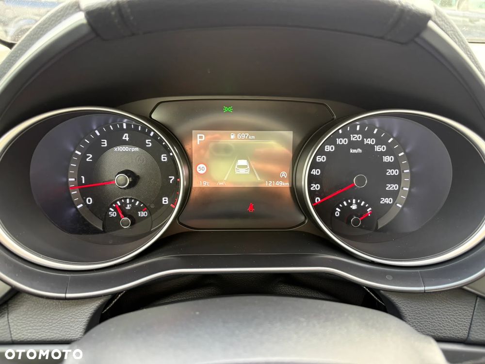Kia Ceed 1.5 T-GDI M DCT - 12