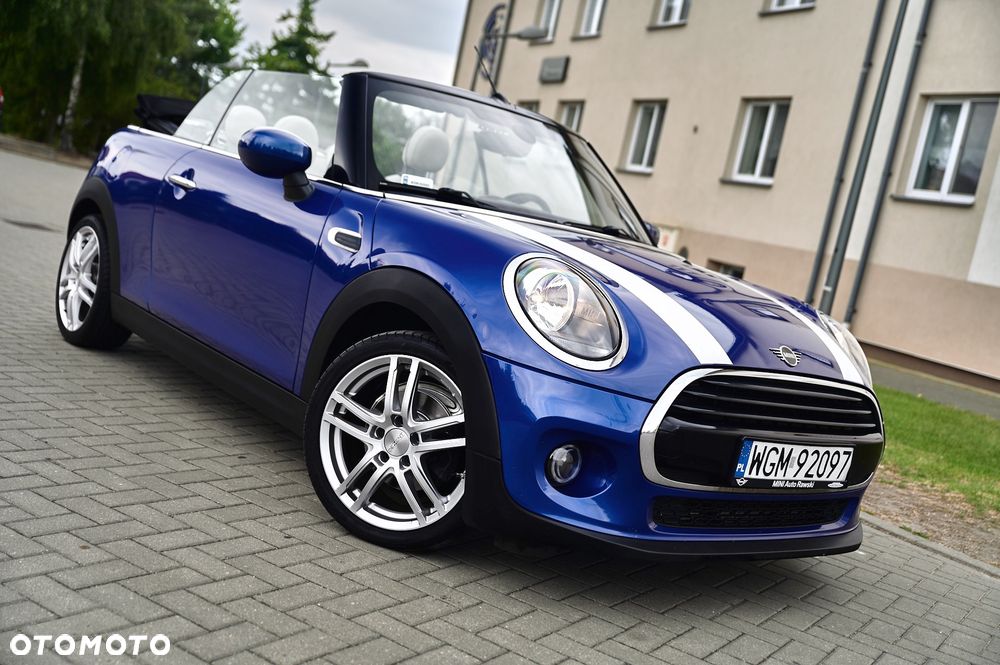 MINI Cooper Sidewalk Edition - 3