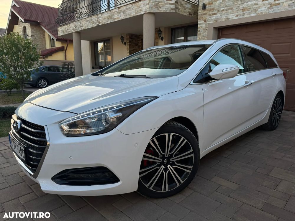 Hyundai i40 1.7 CRDI CW 7DCT Supreme+ - 1