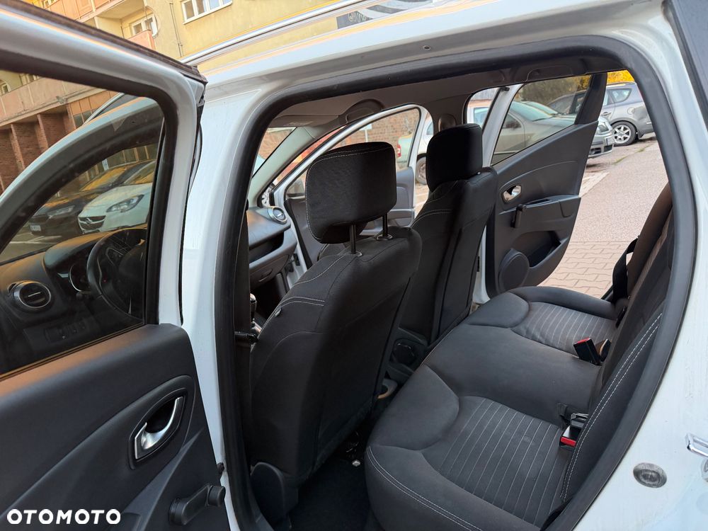 Renault Clio - 9