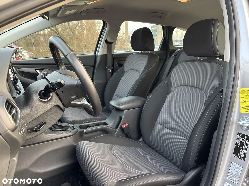 Hyundai i30 1.0 T-GDI Modern DCT - 11