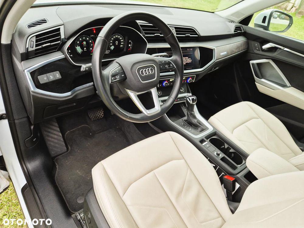 Audi Q3 40 TFSI quattro S tronic S line - 16