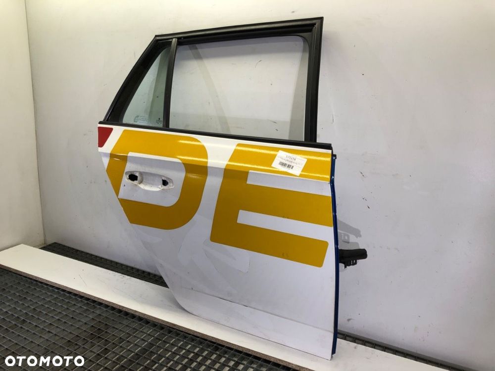DRZWI PRAWY TYŁ  SKODA FABIA III Kombi (NJ5) 2014 - 2022 1.0 44 kW [60 KM] benzyna 2014 - 2022 - 3