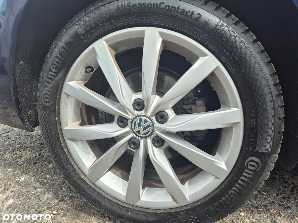 Volkswagen Golf 1.5 TSI ACT (BlueMotion Technology) DSG Highline - 36