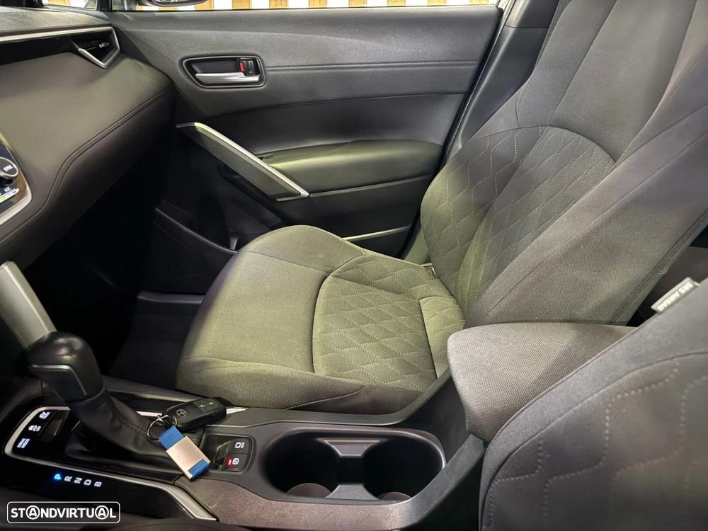 Toyota Corolla Cross 1.8 Hybrid Exclusive - 25