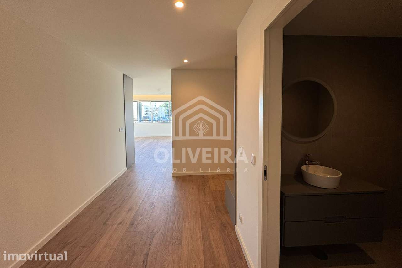 Apartamento T2 Para arrendamento em Maximinos - Grande imagem: 3/18