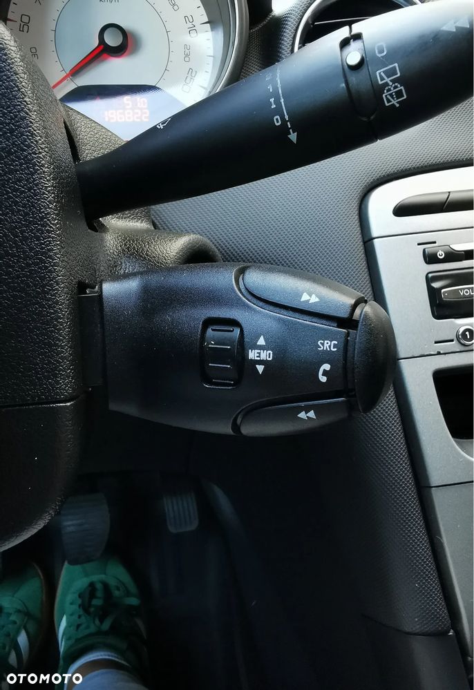 Peugeot 308 HDi FAP 110 Platinum - 13