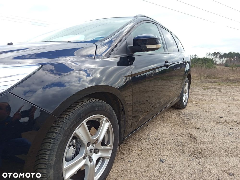 Ford Focus SW 1.0 EcoBoost Trend - 4