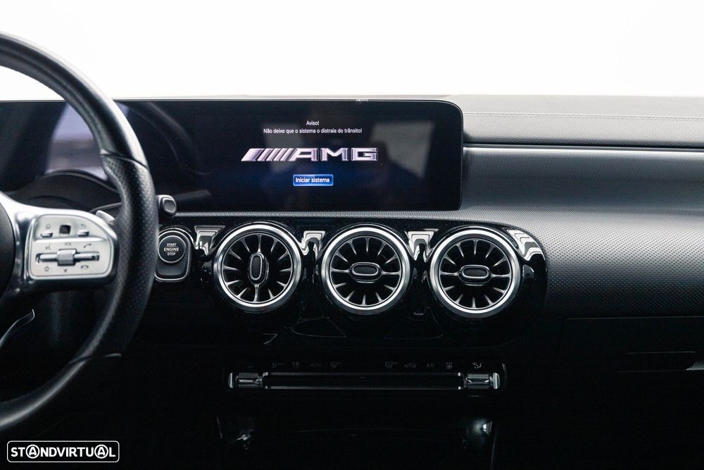 Mercedes-Benz A 250 e AMG Line - 15