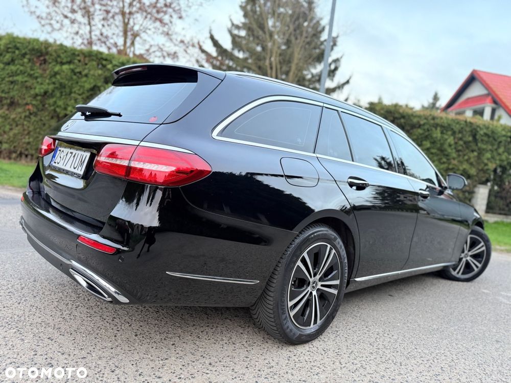 Mercedes-Benz Klasa E 220 d 4-Matic Avantgarde - 4