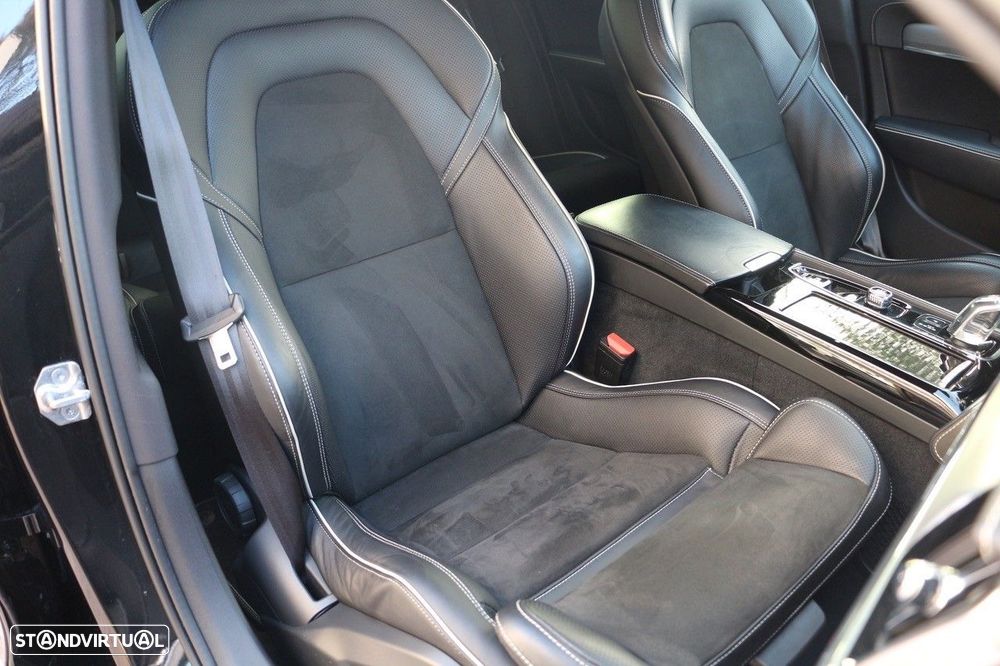 Volvo S90 2.0 T8 R-Design AWD Geartronic - 20