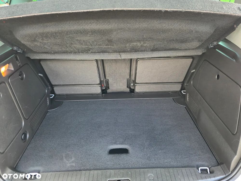 Opel Meriva 1.4 T Essentia - 36