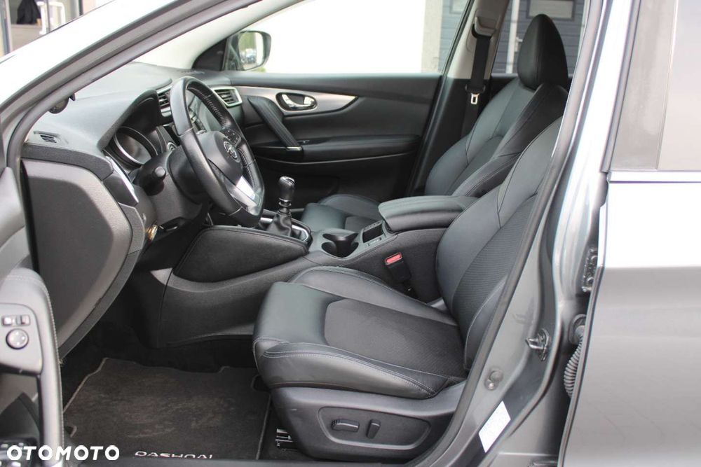 Nissan Qashqai - 19