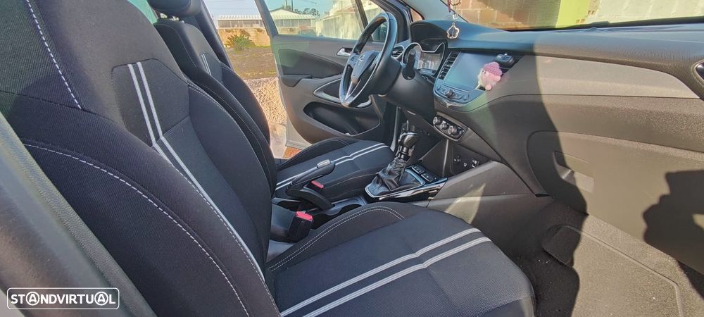 Opel Crossland X 1.2 T Innovation J17 - 9
