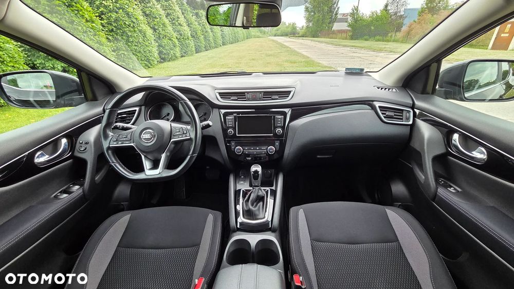 Nissan Qashqai 1.3 DIG-T Acenta DCT - 7