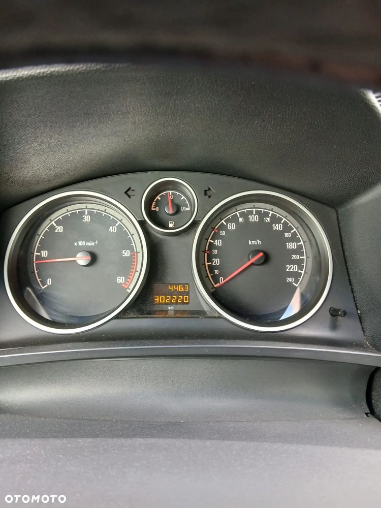 Opel Zafira - 7