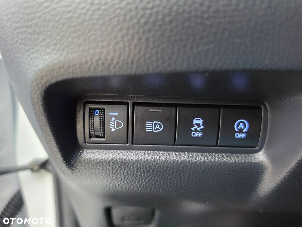 Toyota Aygo X x-shift x-cite - 25