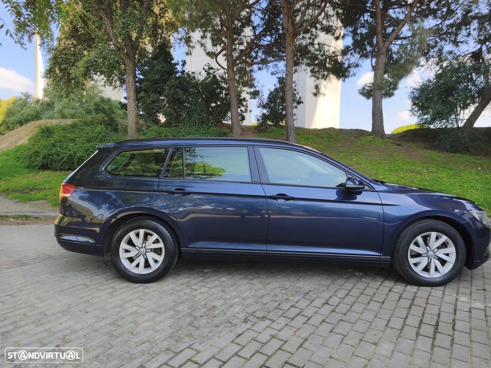 VW Passat Variant 1.6 TDI Confortline - 11