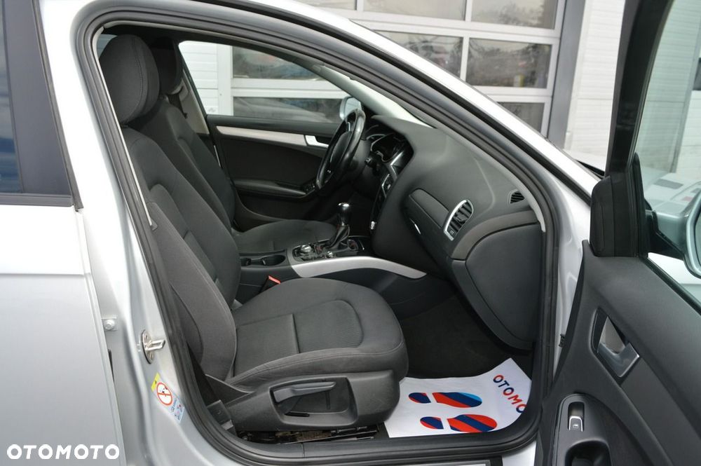 Audi A4 Avant 2.0 TDI - 25