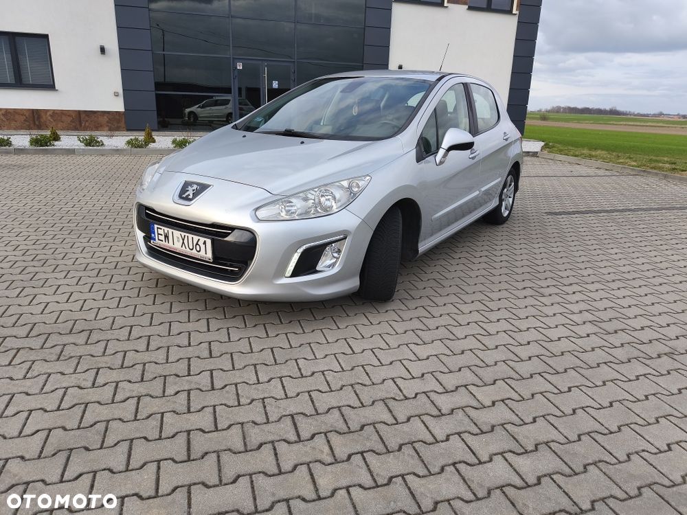 Peugeot 308 - 1