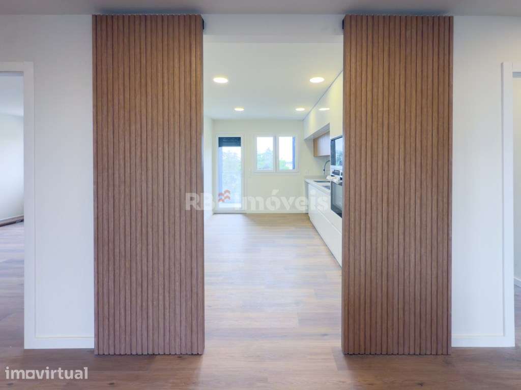 Apartamento Novo T2+3 Duplex, c/3 Varandas e Elevador - Cidade de S... - Grande imagem: 3/40
