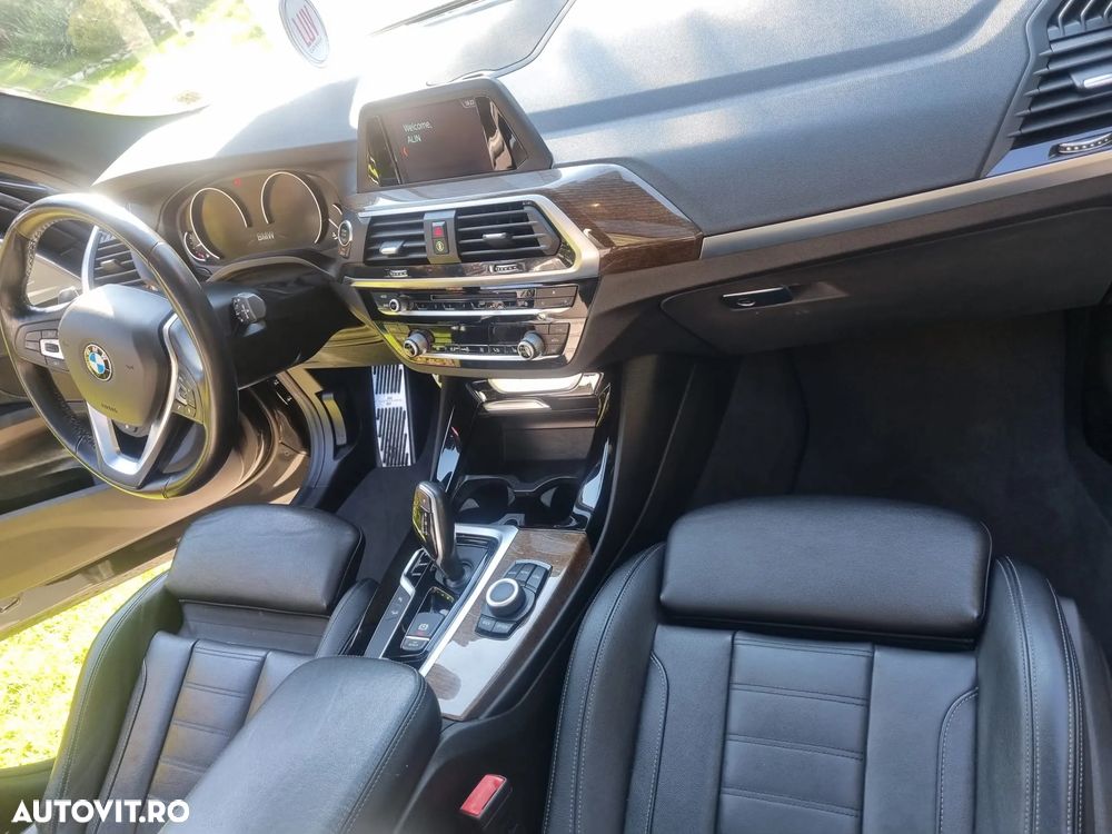 BMW X3 xDrive30i AT xLine - 8