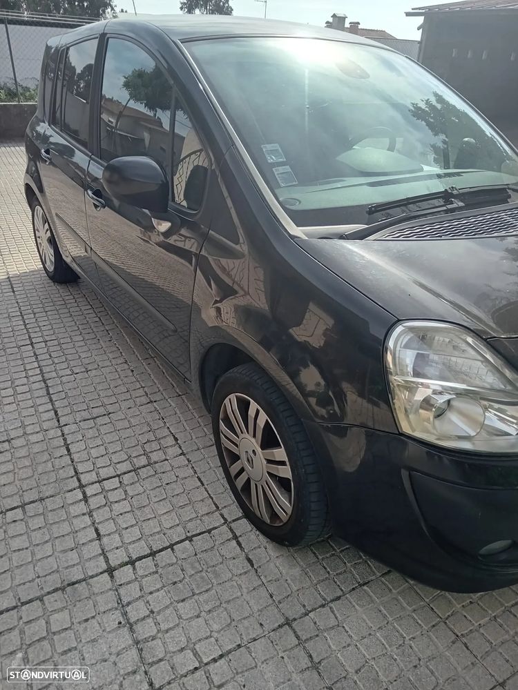 Renault Modus 1.5 dCi Dynamique S - 1