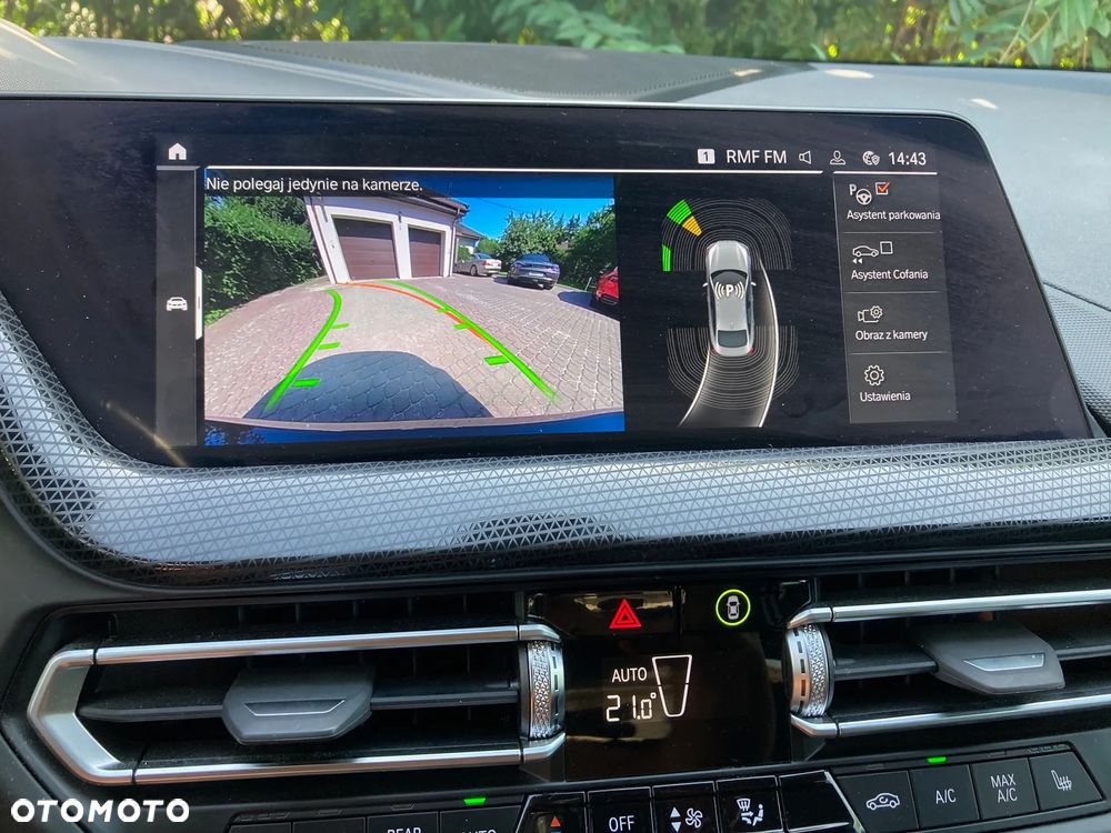 BMW Seria 2 220i Advantage sport - 20