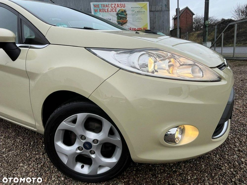 Ford Fiesta 1.25 Ambiente EU5 - 25